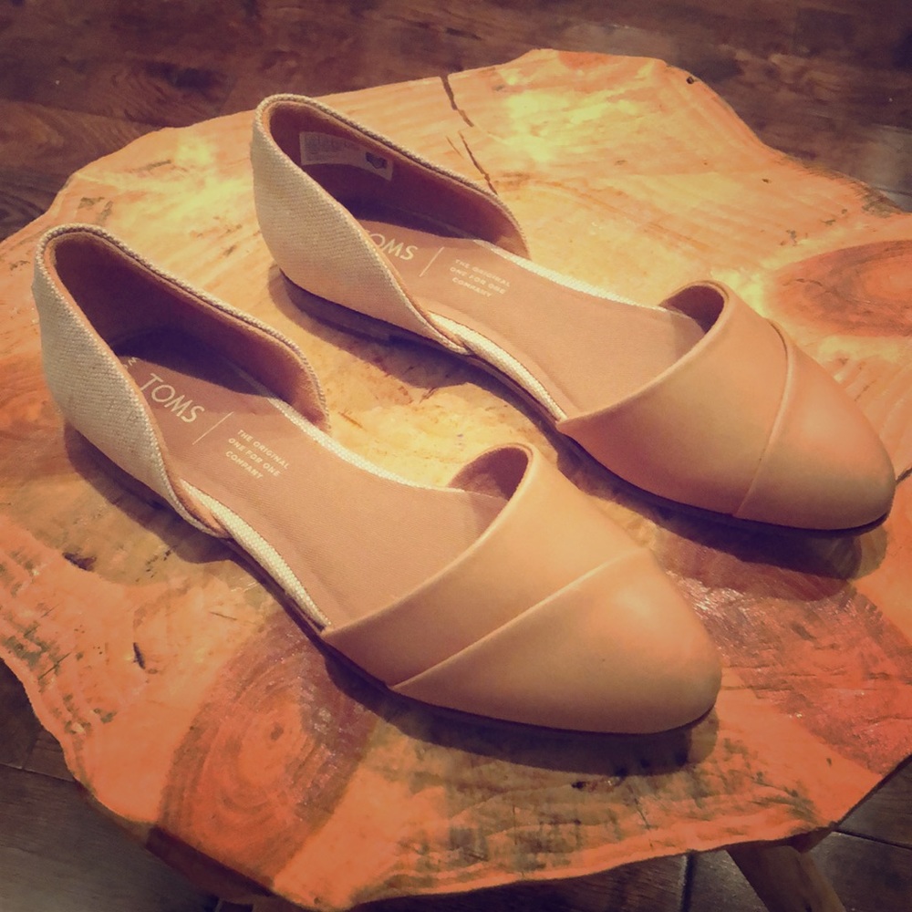 NEW TOMS Jutti D’orsay Honey/Rose Gold Flats